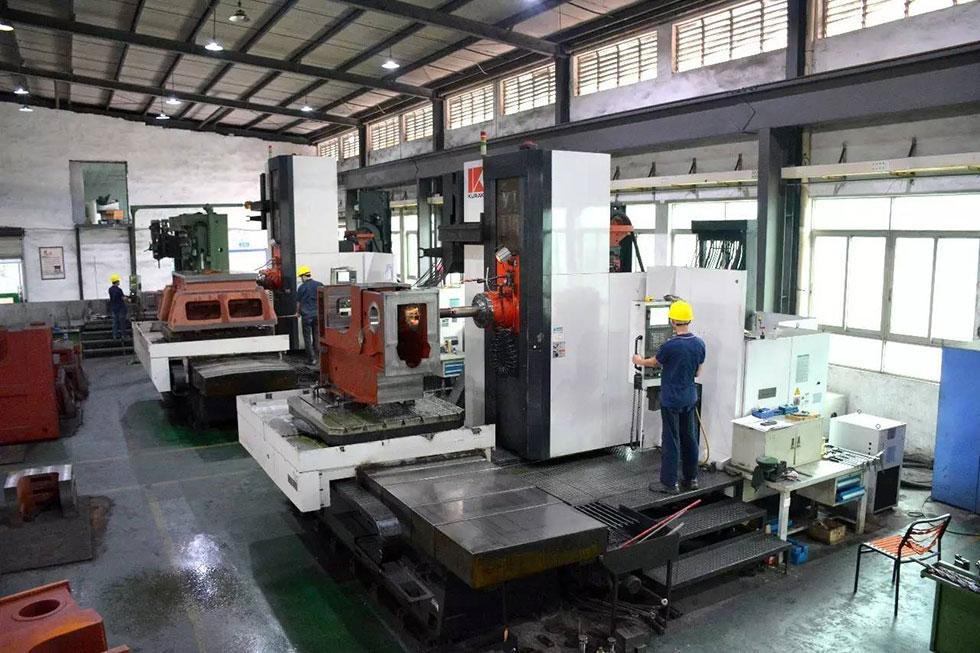 精密沖床生產設備